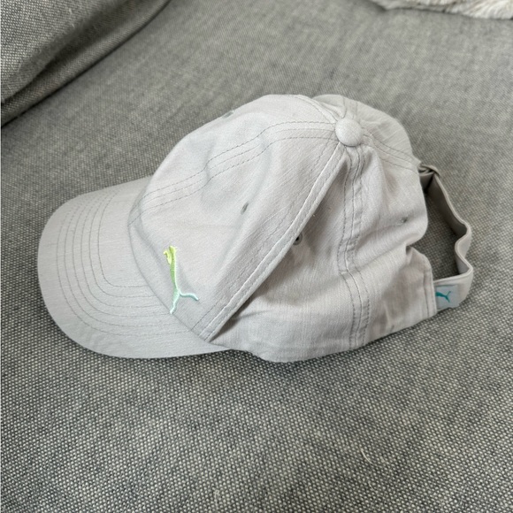 Puma Light Grey Baseball Hat - Picture 2 of 6